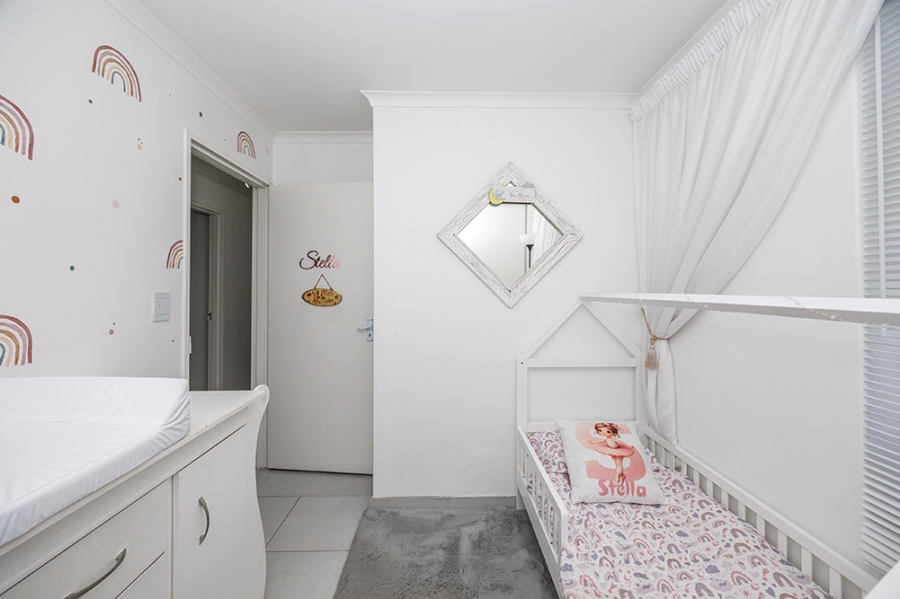 3 Bedroom Property for Sale in Sunningdale Western Cape
